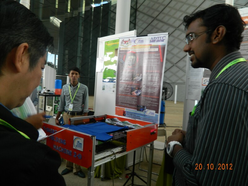 ACADREX2012 - 25 ACADREX2012 - 25